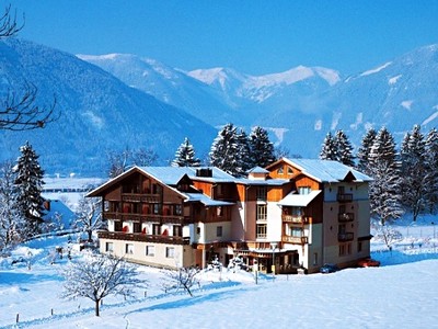 Akce: Korutany a ledovec Mölltal Laurenzhofs bazénem, Top ski...
